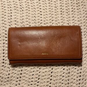 Fossil Logan RFID Leather Wallet | Brown Flap Clutch | Retails $100